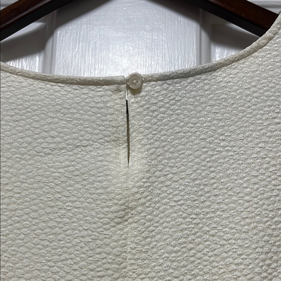 Talbots White Fitted Peplum Top with Crew Neck and Short Sleeves - Picture 9 of 10